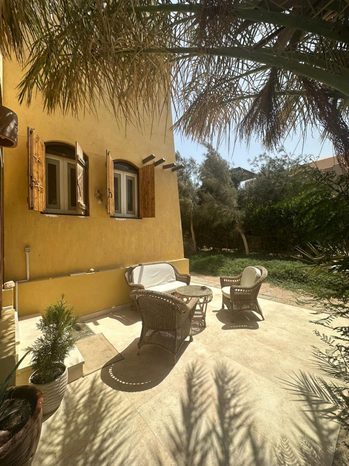 In Nubian , Behind Rihanna Apartament