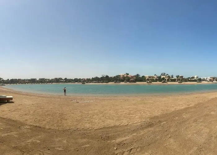 premium Location Studio in private villa Nubia Elgouna